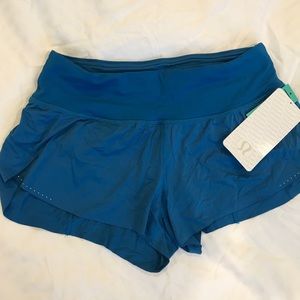 Lululemon Chase Me Short